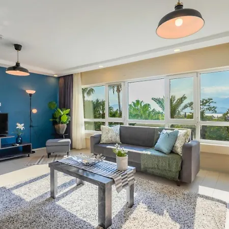 Stylish Flat Near Hadrians Gate *