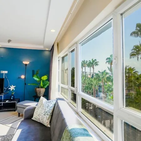 Stylish Flat Near Hadrians Gate * Antalya