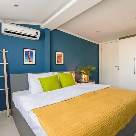 Stylish Flat Near Hadrians Gate