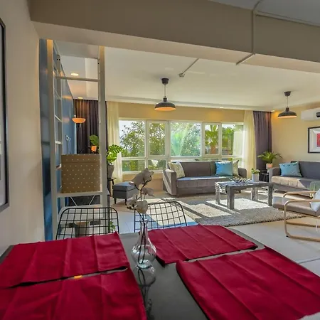 Stylish Flat Near Hadrians Gate * Antalya