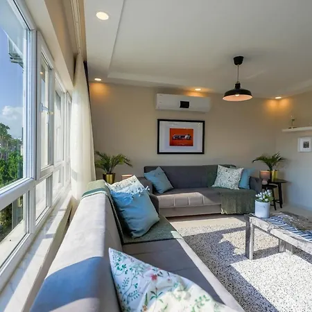 Stylish Flat Near Hadrians Gate דירה